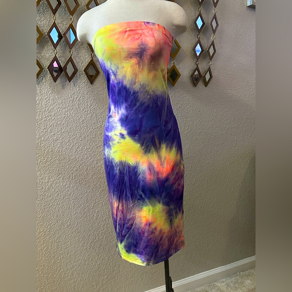 Tie-Dye Bodycon Dress